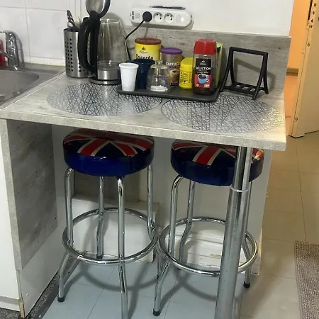 Appartement Pour Deux Face A La Tour Eiffel