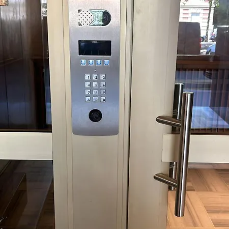 Appartamento Pour Deux Face A La Tour Eiffel Parigi