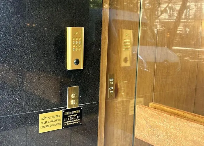 Lejlighed Pour Deux Face A La Tour Eiffel Paris